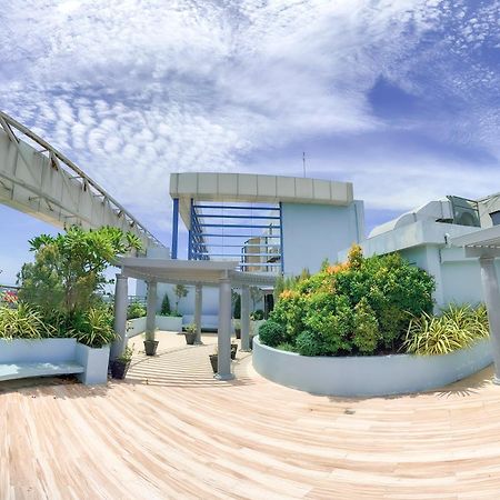 Apartament The Loop 2Br Fully Furnished Corner Unit W Balcony Cagayan de Oro Zewnętrze zdjęcie